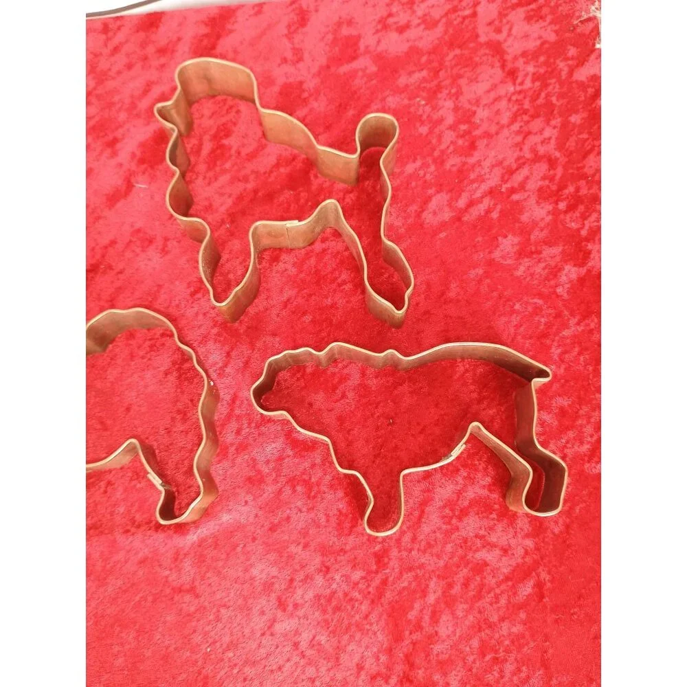 Martha By Mail‎ Copper 5 Vintage Dog-Shaped Metal Cookie Cutters Baking Crafts
